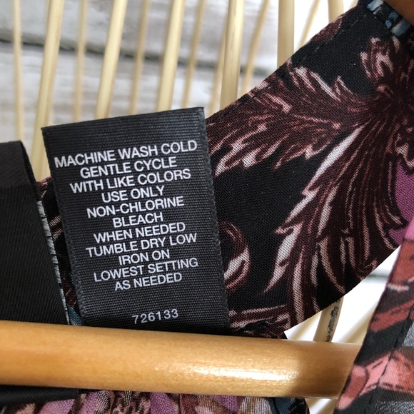 Bisou bisou printed top size small - Picture 6 of 6